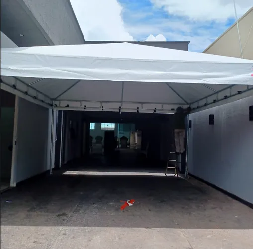 Tendas sanfonadas práticas para feiras e exposições em Goiânia